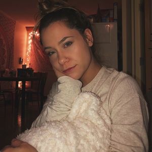 Meet your Posher, Aliza